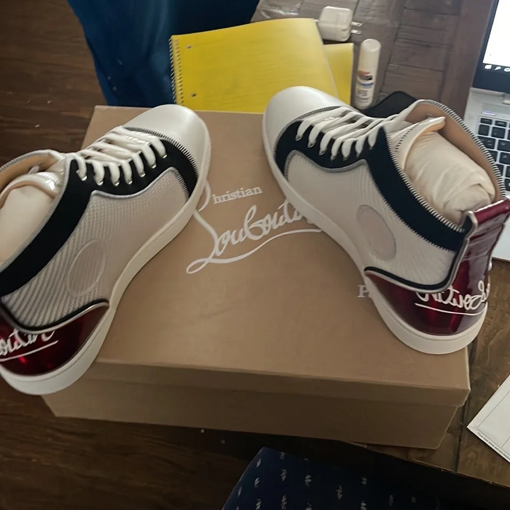 Mens Louboutin Sneakers - Picture 6 of 8